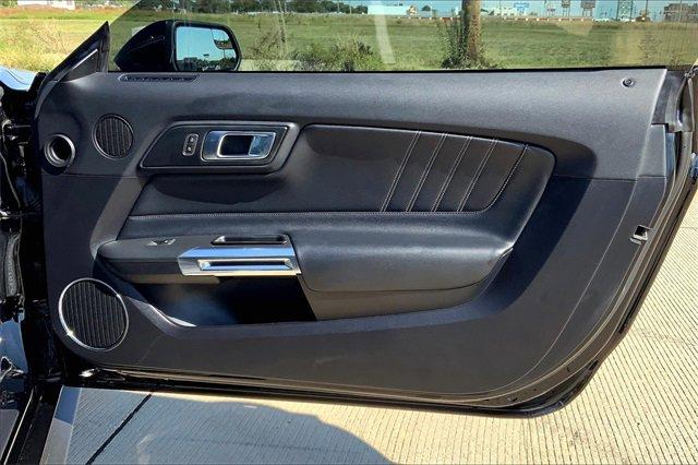 2019 Ford Mustang Vehicle Photo in TOPEKA, KS 66609-0000