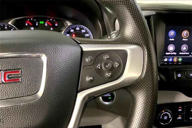2024 GMC Terrain Vehicle Photo in Lees Summit, MO 64086