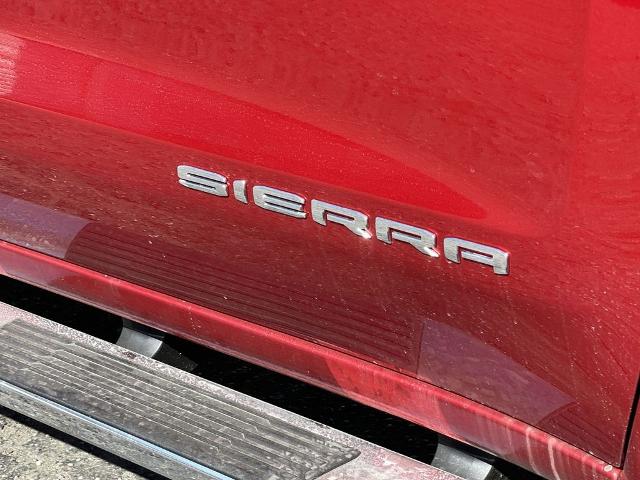 2024 GMC Sierra 1500 Vehicle Photo in TURLOCK, CA 95380-4918