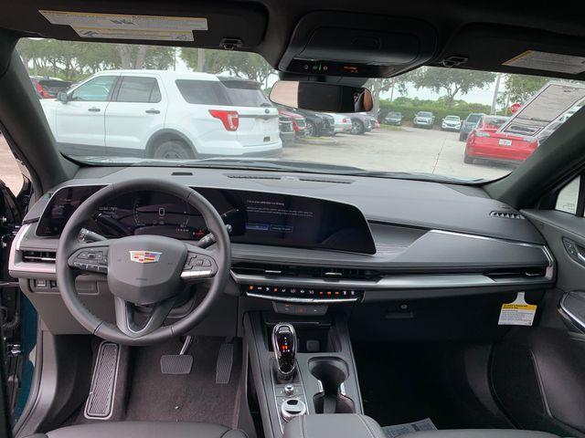 2025 Cadillac XT4 Vehicle Photo in DELRAY BEACH, FL 33483-3294