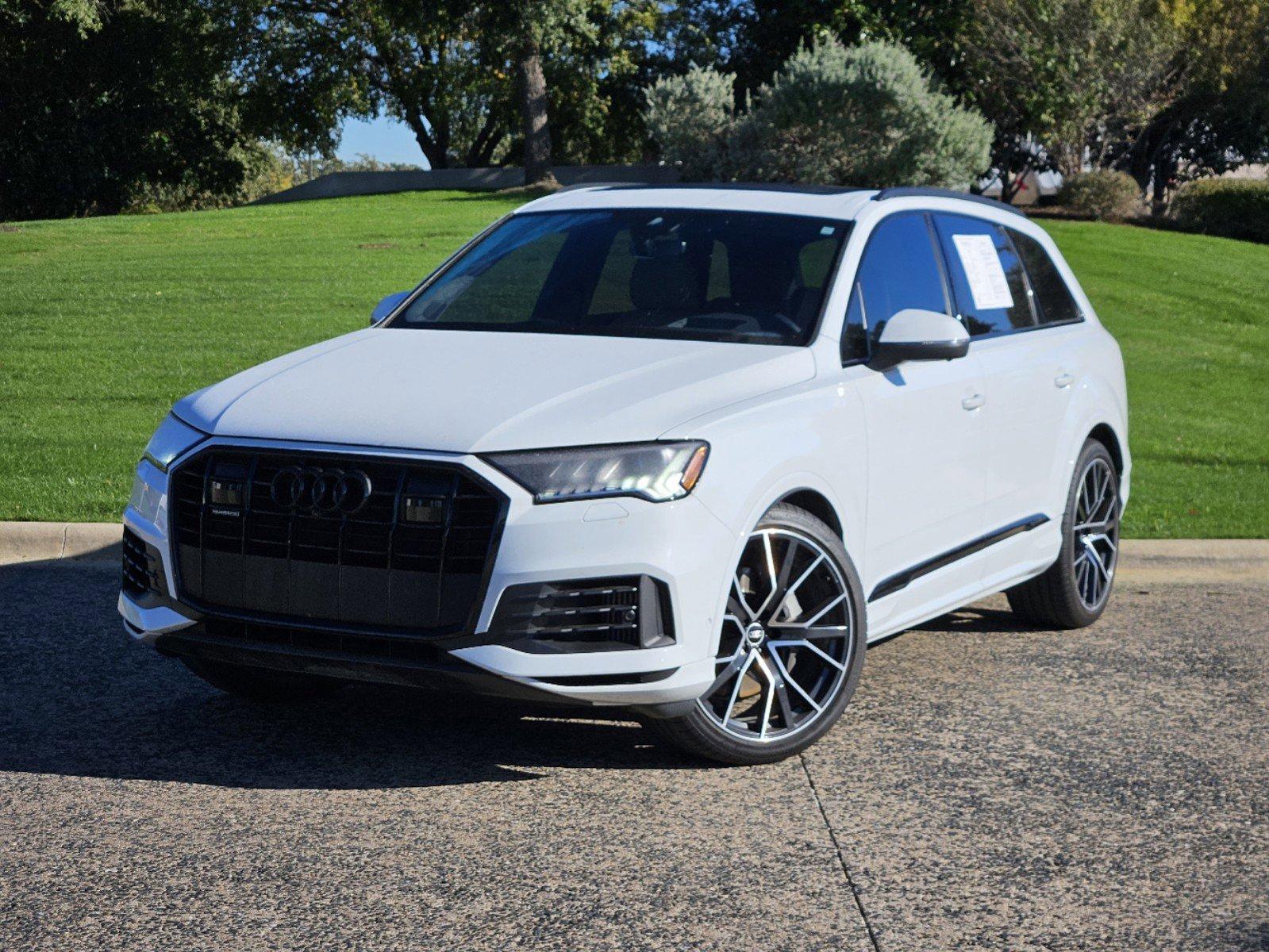 2022 Audi Q7 Vehicle Photo in Fort Worth, TX 76132