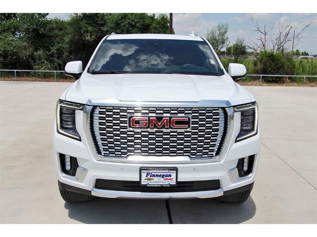 2024 GMC Yukon XL Vehicle Photo in ROSENBERG, TX 77471-5675