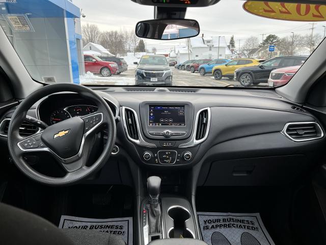 2022 Chevrolet Equinox Vehicle Photo in MASSENA, NY 13662-2255