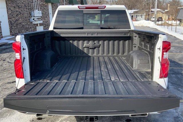 2024 Chevrolet Silverado 1500 Vehicle Photo in TOPEKA, KS 66609-0000