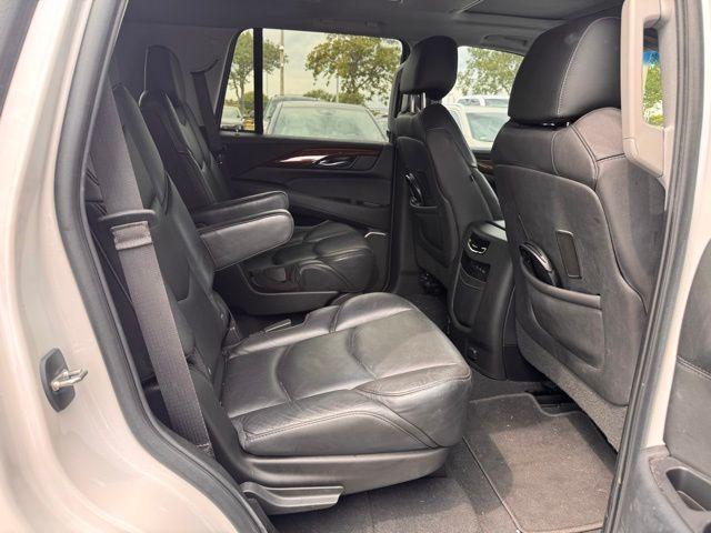 2019 Cadillac Escalade Vehicle Photo in DELRAY BEACH, FL 33483-3294