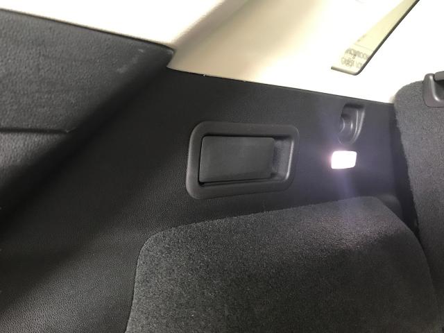 2018 Cadillac XT5 Vehicle Photo in GREEN BAY, WI 54303-3330