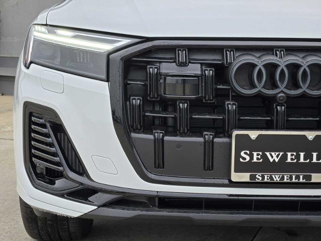 2025 Audi Q7 Vehicle Photo in SUGAR LAND, TX 77478