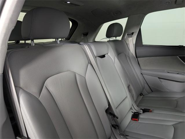 2017 Audi Q7 Vehicle Photo in ENGLEWOOD, CO 80113-6708