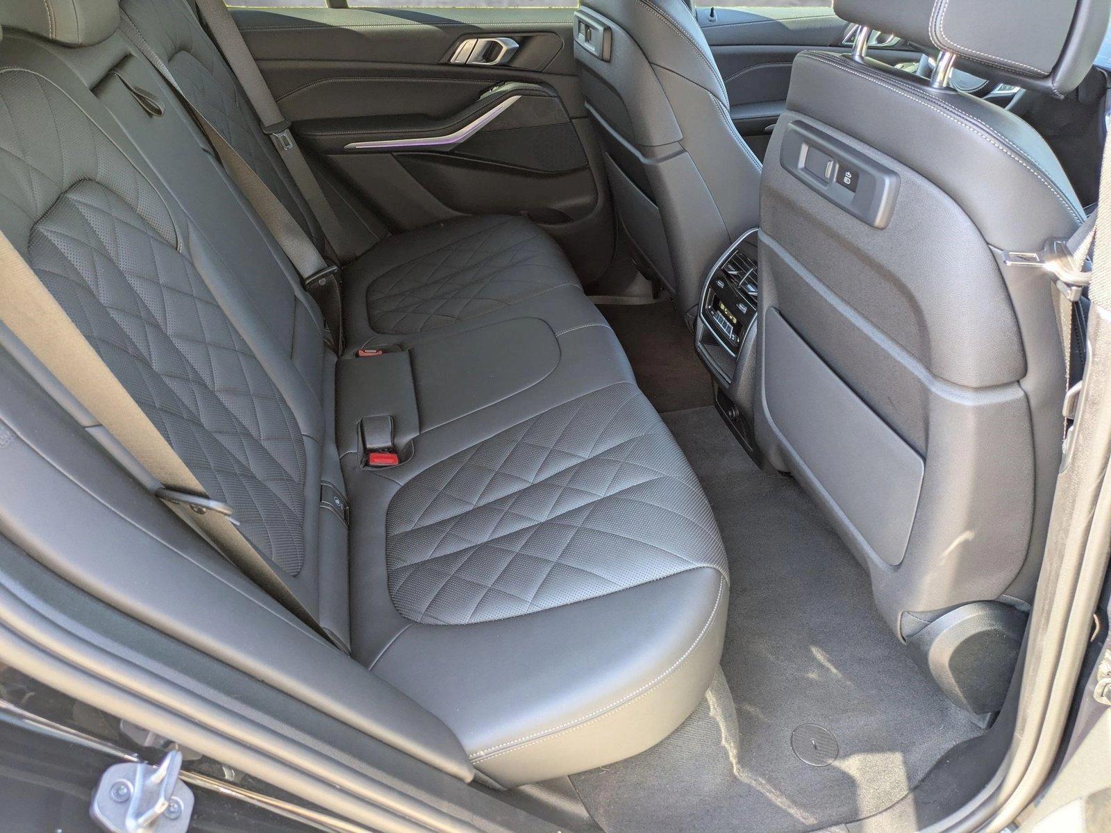2023 BMW X5 xDrive45e Vehicle Photo in Sarasota, FL 34231
