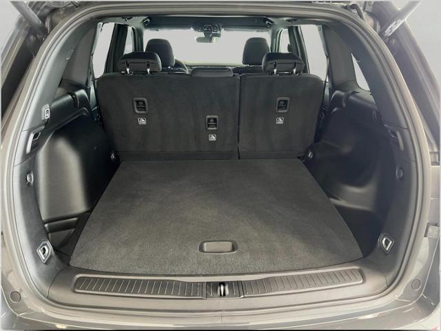 2025 Jeep Grand Cherokee Vehicle Photo in Oshkosh, WI 54901