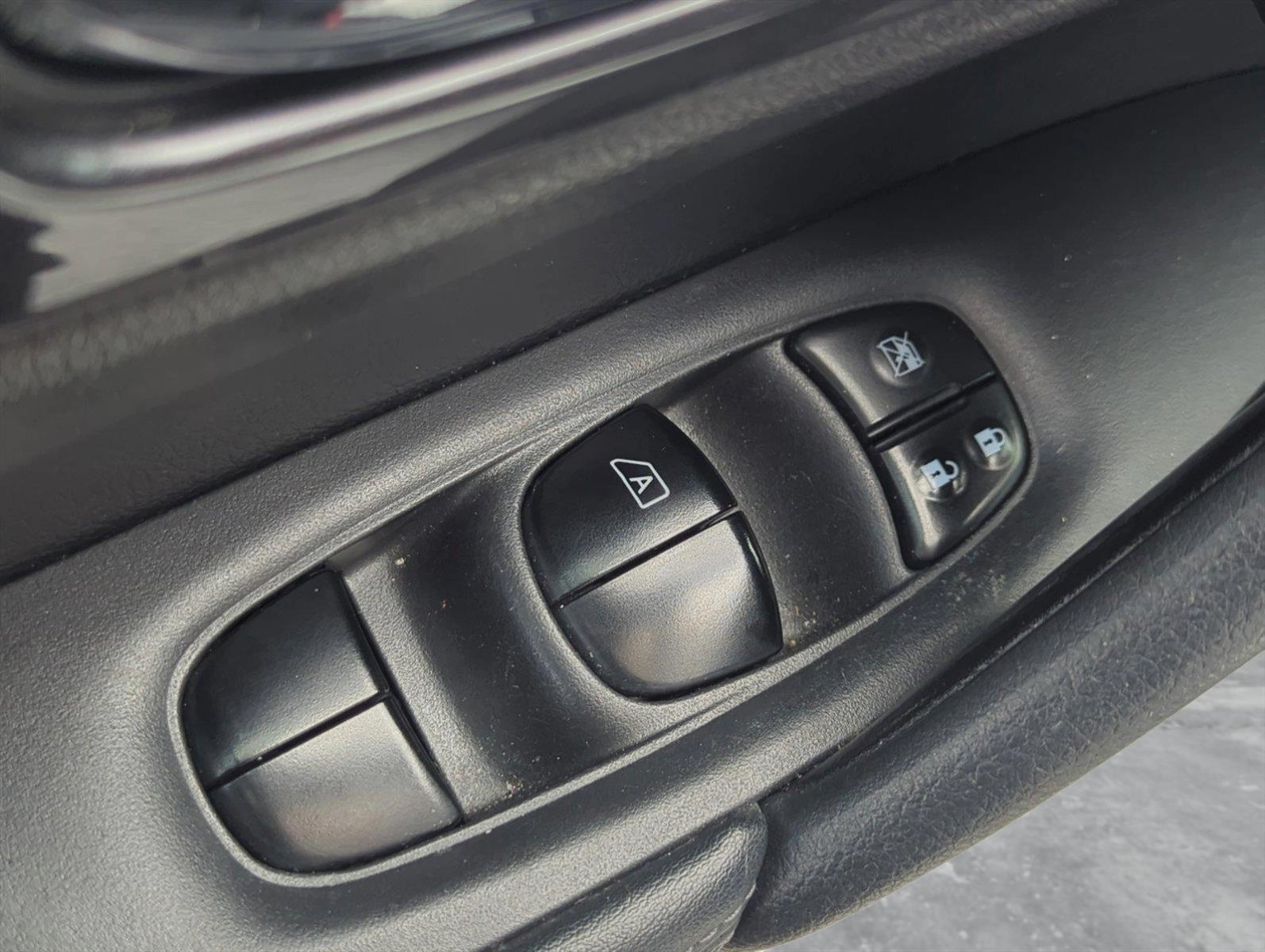 2017 Nissan Rogue Vehicle Photo in Ft. Myers, FL 33907