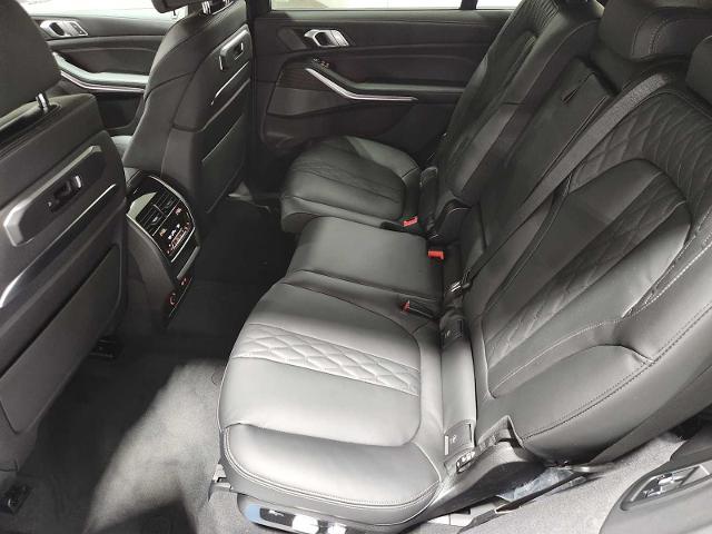 2025 BMW X7 xDrive40i Vehicle Photo in GRAPEVINE, TX 76051