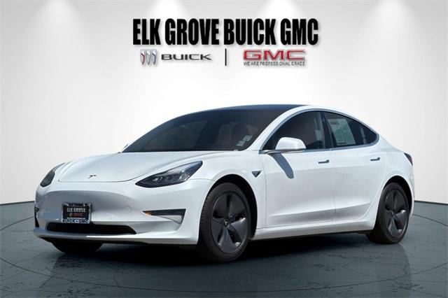 2020 Tesla Model 3 Vehicle Photo in ELK GROVE, CA 95757-8703