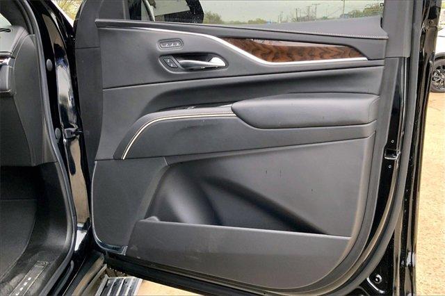 2023 Cadillac Escalade Vehicle Photo in KANSAS CITY, MO 64114-4545