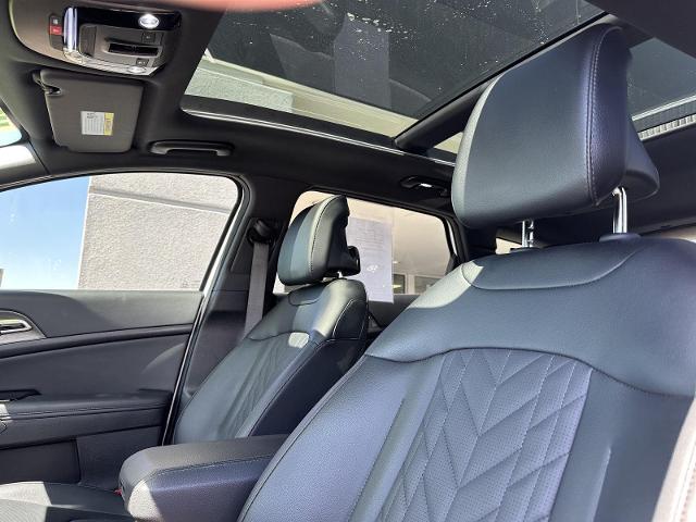 2025 Kia Sportage Vehicle Photo in Tucson, AZ 85712