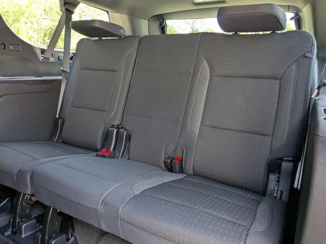 2025 Chevrolet Suburban Vehicle Photo in BRUNSWICK, GA 31525-1881