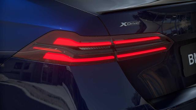 2026 BMW 540i xDrive Vehicle Photo in GRAPEVINE, TX 76051