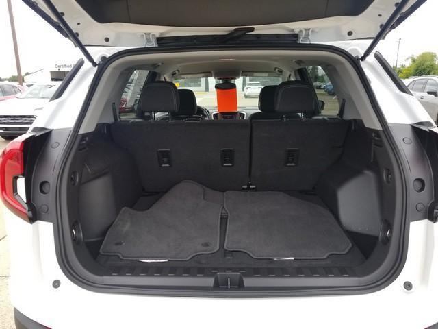 2022 GMC Terrain Vehicle Photo in ELYRIA, OH 44035-6349
