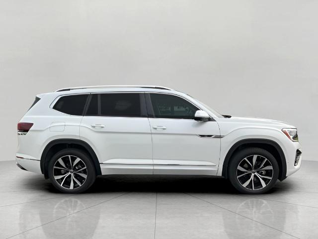2025 Volkswagen Atlas Vehicle Photo in Oshkosh, WI 54904