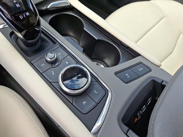 2022 Cadillac XT5 Vehicle Photo in TREVOSE, PA 19053-4984