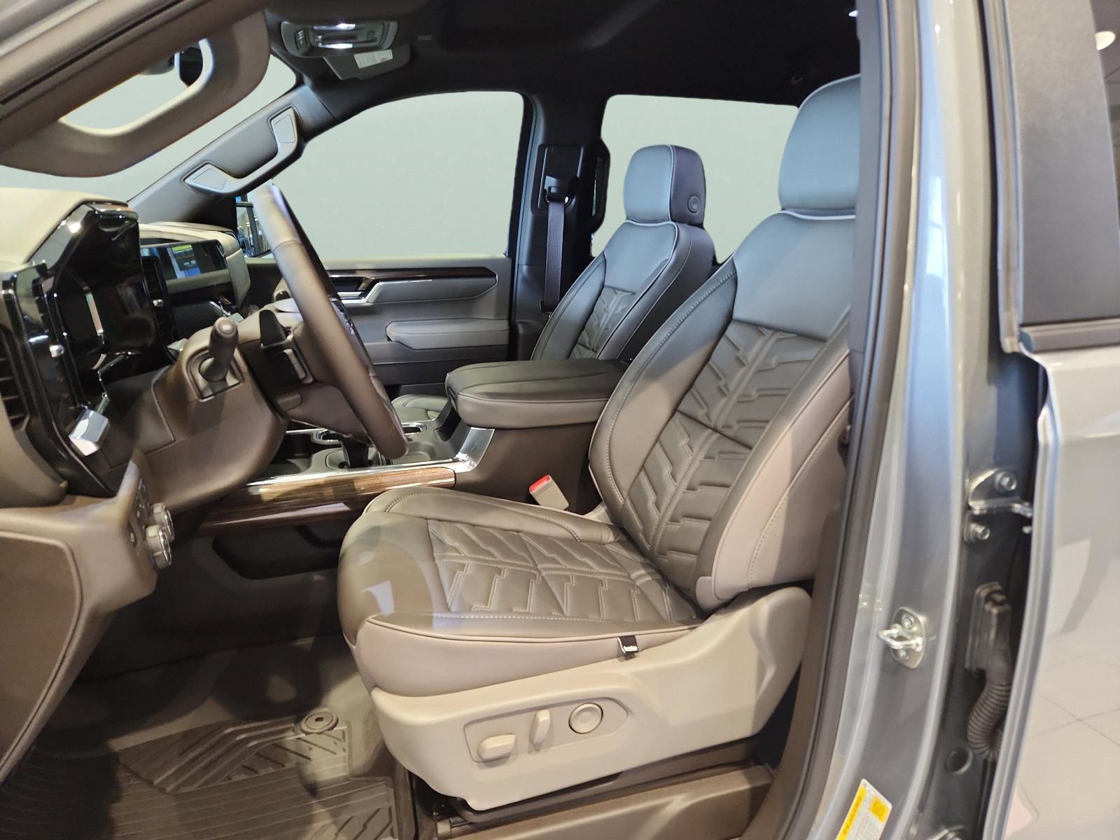 2025 Chevrolet Silverado 1500 Vehicle Photo in GEORGETOWN, TX 78626-7508