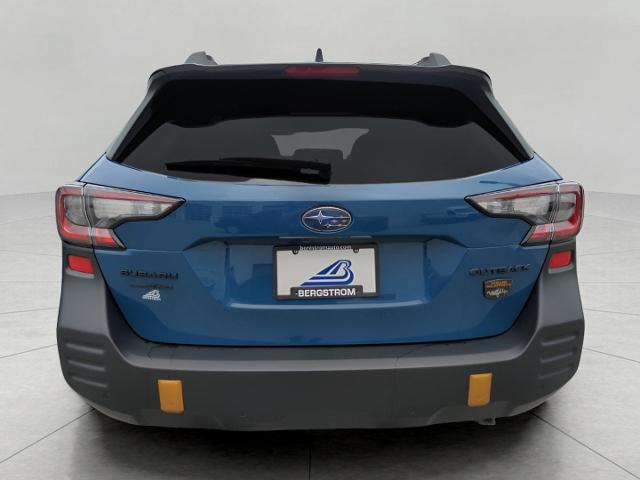 2025 Subaru Outback Vehicle Photo in Green Bay, WI 54304