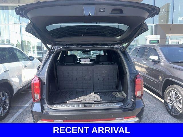 2024 Hyundai PALISADE Vehicle Photo in Merrillville, IN 46410