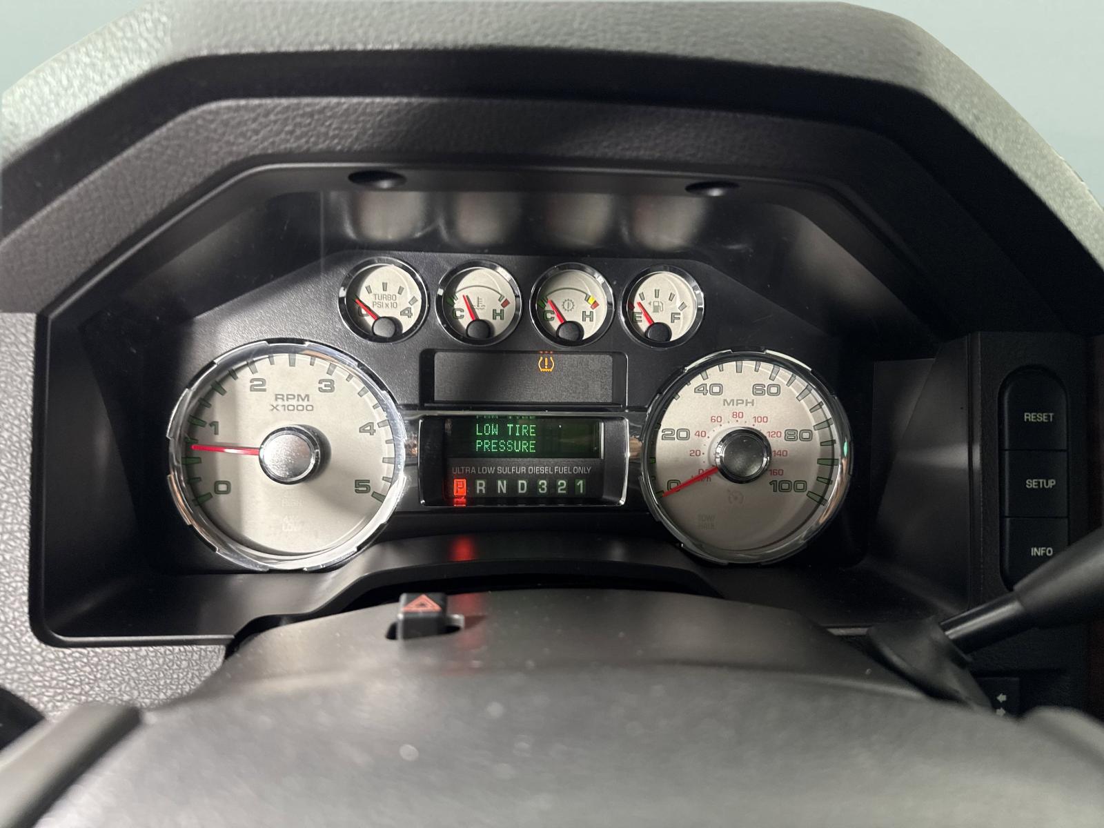 2010 Ford Super Duty F-250 SRW Vehicle Photo in GEORGETOWN, TX 78626-7508