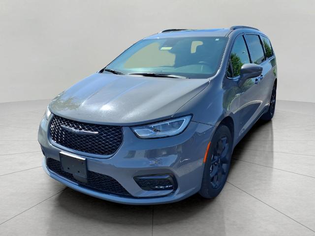 2022 Chrysler Pacifica Vehicle Photo in Oshkosh, WI 54904