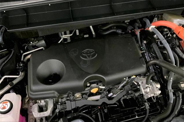 2023 Toyota Highlander Vehicle Photo in Lees Summit, MO 64086