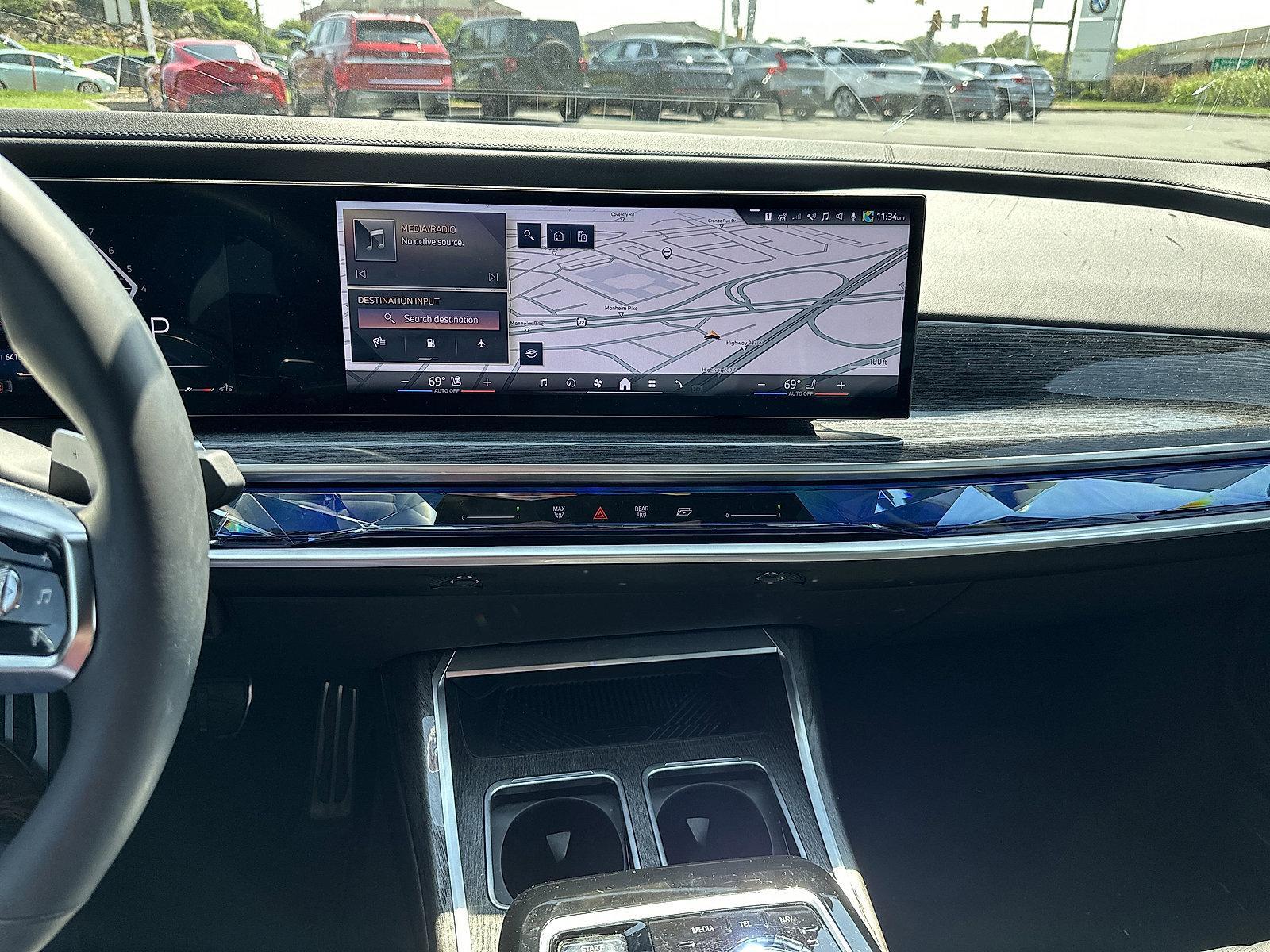 2024 BMW 760i xDrive Vehicle Photo in Lancaster, PA 17601