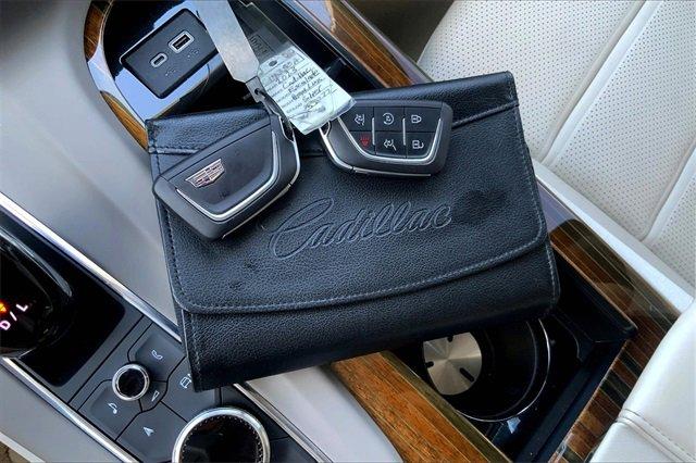 2023 Cadillac Escalade Vehicle Photo in KANSAS CITY, MO 64114-4545