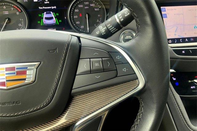 2024 Cadillac XT5 Vehicle Photo in KANSAS CITY, MO 64114-4545