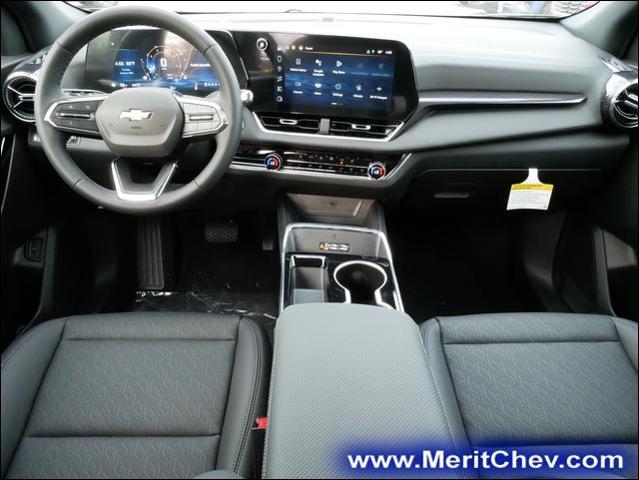 2025 Chevrolet Equinox Vehicle Photo in MAPLEWOOD, MN 55119-4794