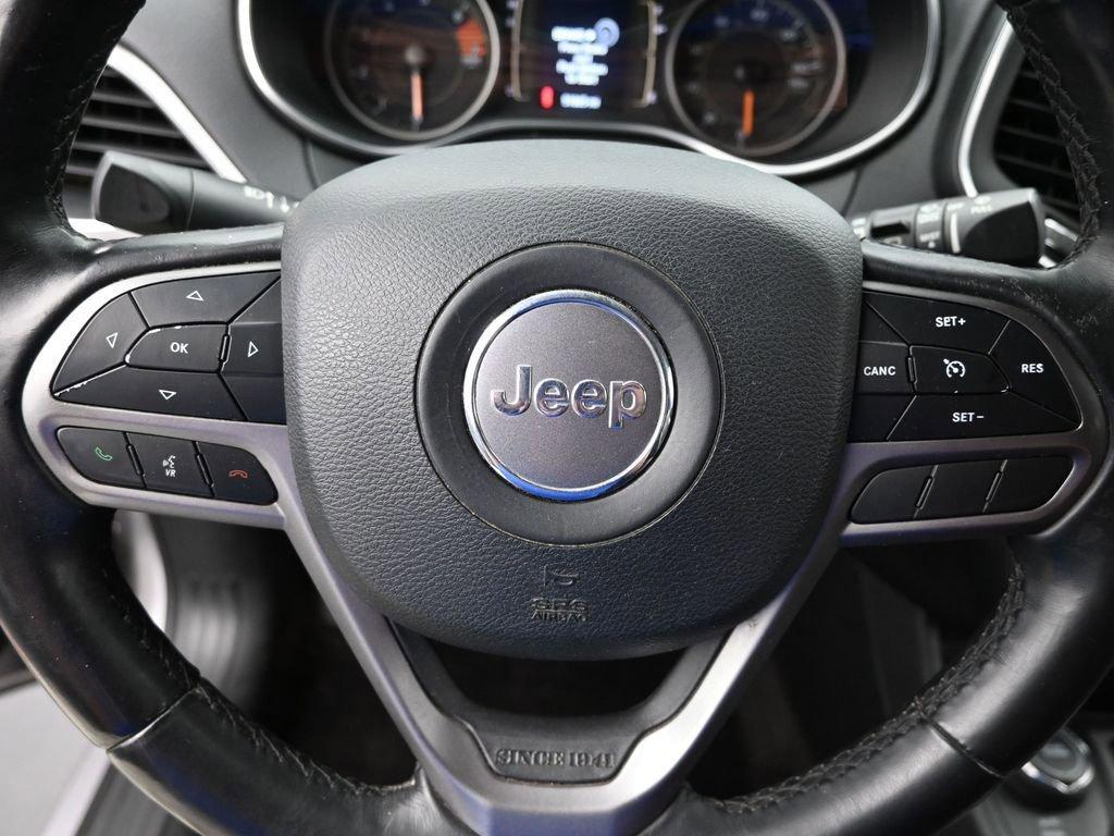 2019 Jeep Cherokee Vehicle Photo in Marion, IA 52302