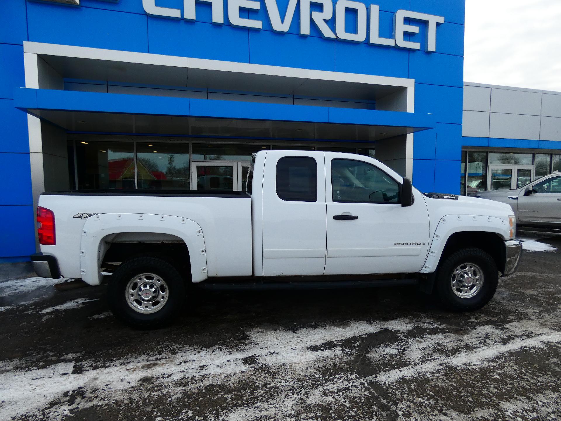 Used 2008 Chevrolet Silverado 2500HD 1LT with VIN 1GCHK29K18E196381 for sale in Jamestown, ND