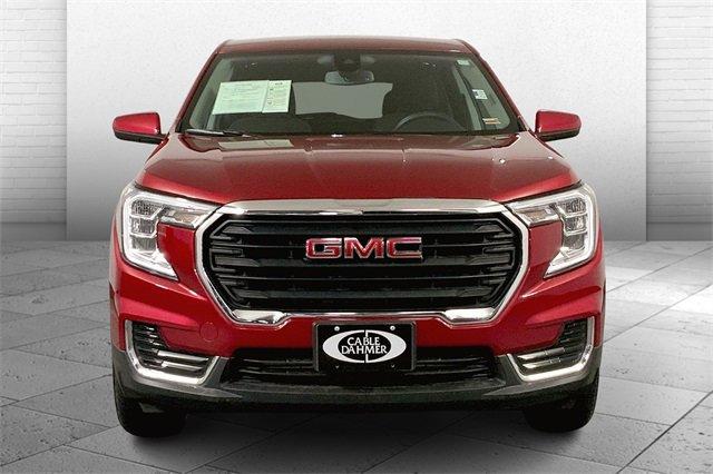 2024 GMC Terrain Vehicle Photo in INDEPENDENCE, MO 64055-1314