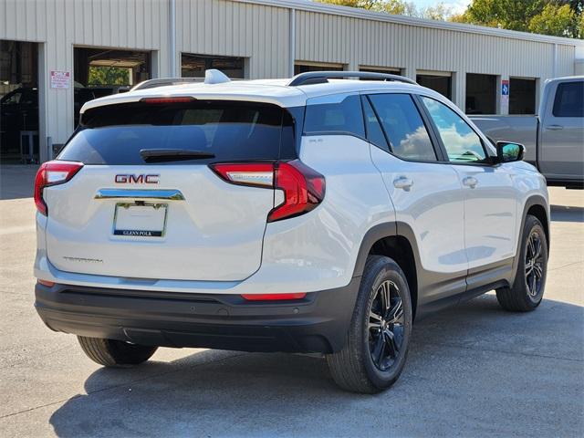 2024 GMC Terrain Vehicle Photo in GAINESVILLE, TX 76240-2013