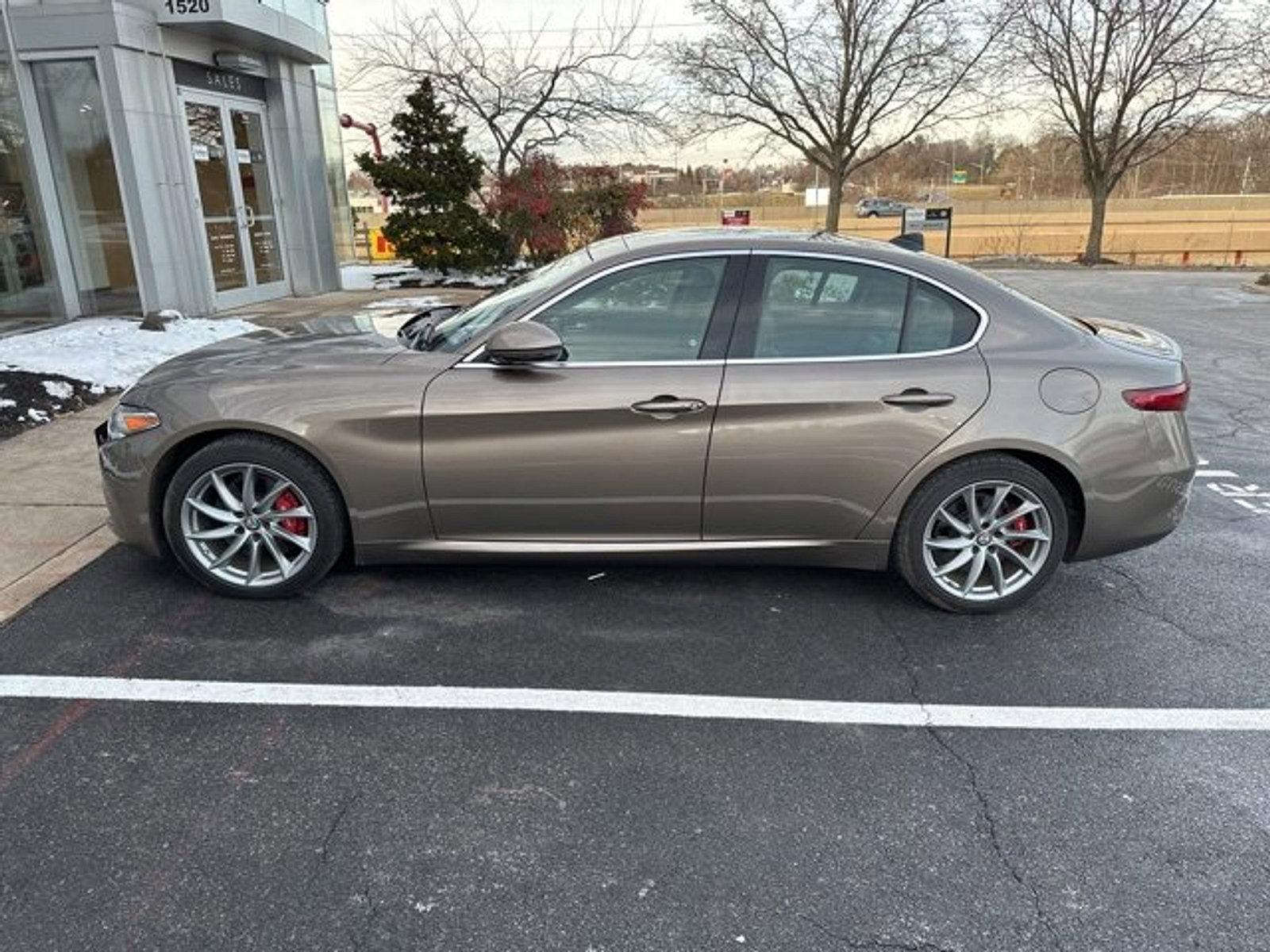 2019 Alfa Romeo Giulia Vehicle Photo in Willow Grove, PA 19090