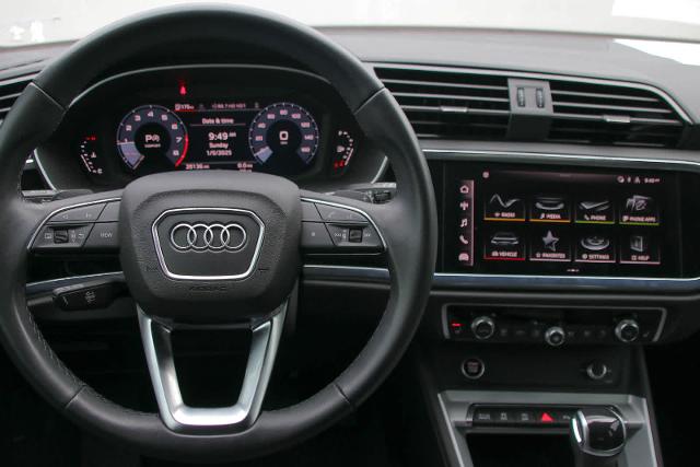 2023 Audi Q3 Vehicle Photo in SUGAR LAND, TX 77478