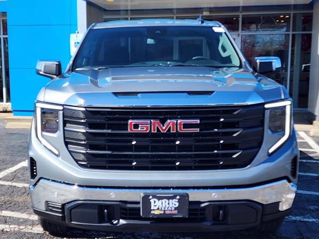 2025 GMC Sierra 1500 Vehicle Photo in PARIS, TX 75460-2116