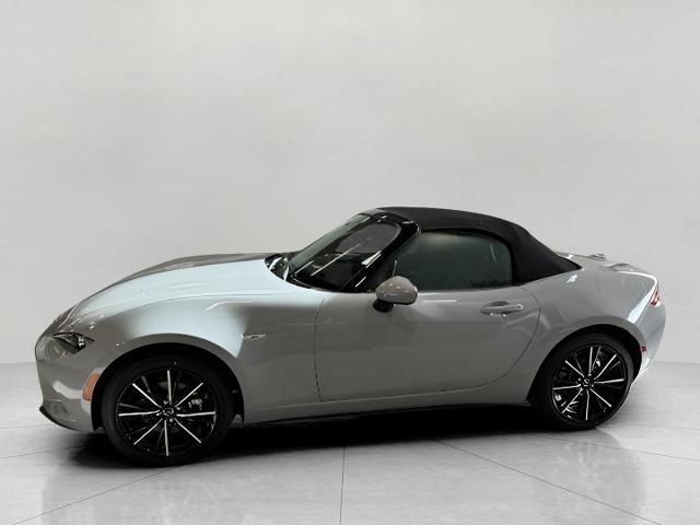 2025 Mazda MX-5 Miata Vehicle Photo in Green Bay, WI 54304