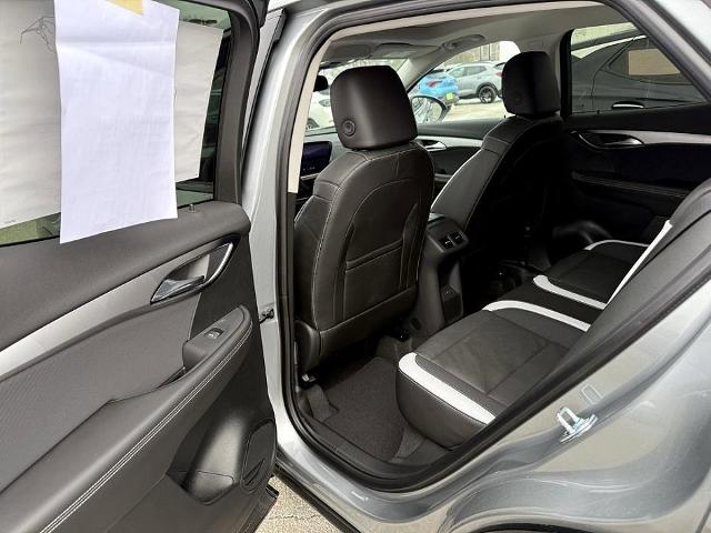 2025 Buick Envision Vehicle Photo in CHICOPEE, MA 01020-5001