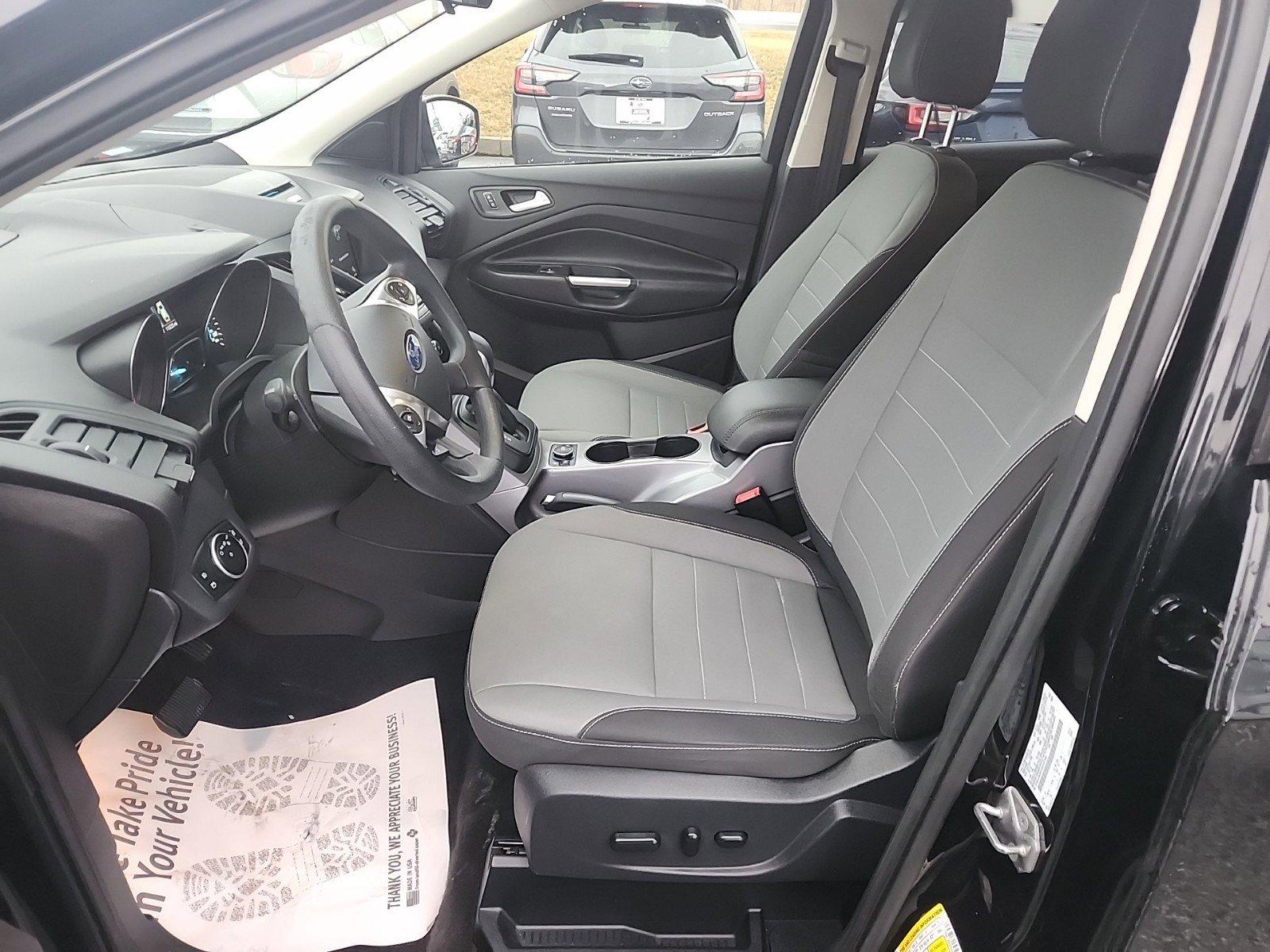 2016 Ford Escape Vehicle Photo in Mechanicsburg, PA 17050