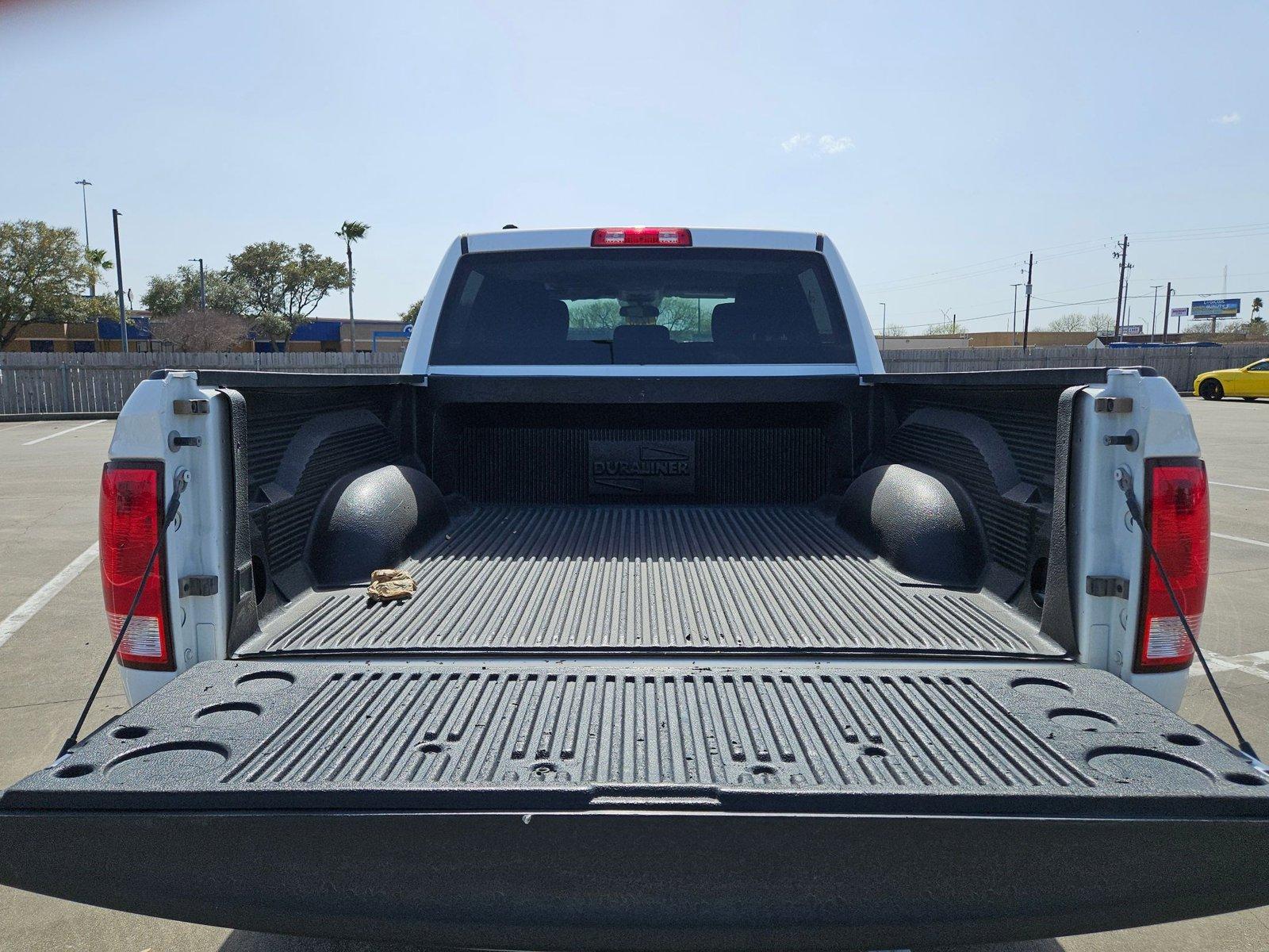 2022 Ram 1500 Classic Vehicle Photo in CORPUS CHRISTI, TX 78416-1100