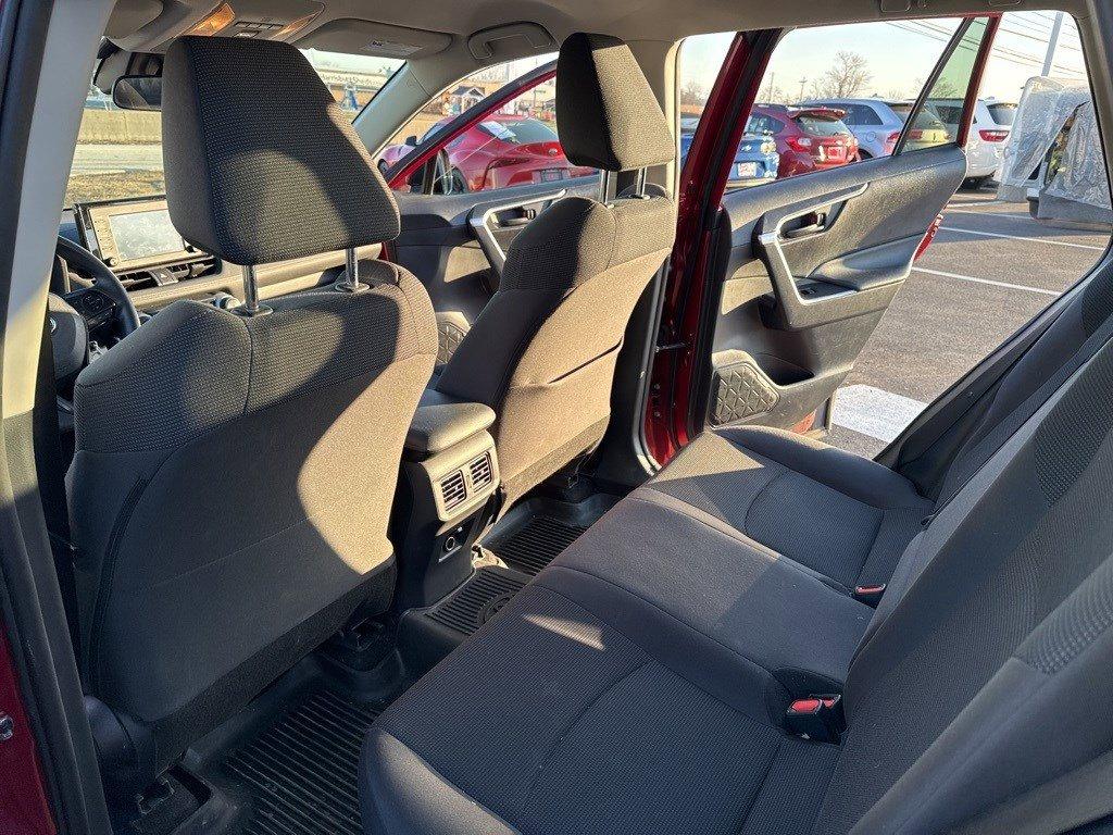 2019 Toyota RAV4 Vehicle Photo in Harrisburg, PA 17111