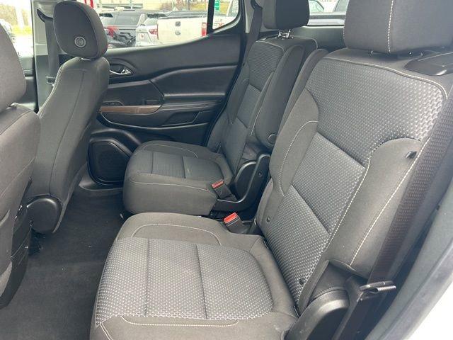 2023 GMC Acadia Vehicle Photo in MEDINA, OH 44256-9631