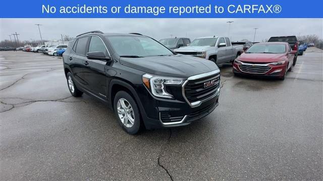 Used 2023 GMC Terrain SLE with VIN 3GKALTEG5PL175851 for sale in Sterling Heights, MI