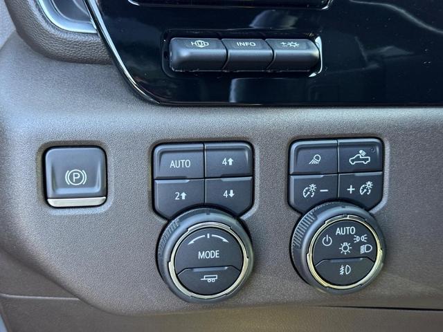 2022 Chevrolet Silverado 1500 Vehicle Photo in COLUMBIA, MO 65203-3903