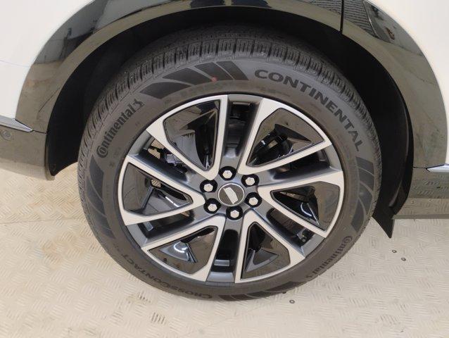 2025 Cadillac OPTIQ Vehicle Photo in PINEVILLE, NC 28134-8495